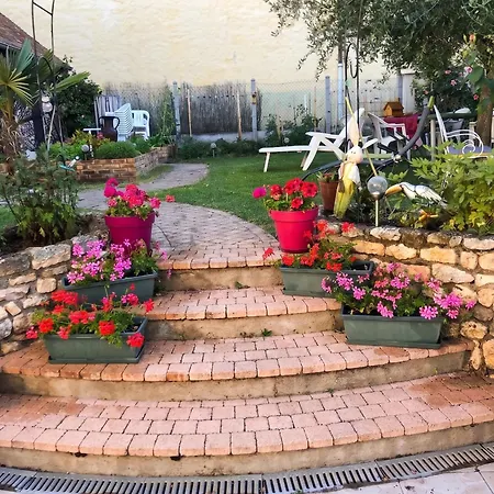 Avec Terrasse A Chenou, 20 M² *